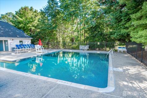 936 Waterford Drive Edison NJ 08817