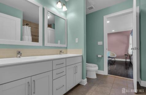 9 Jaimeson Way Hillsborough NJ 08844