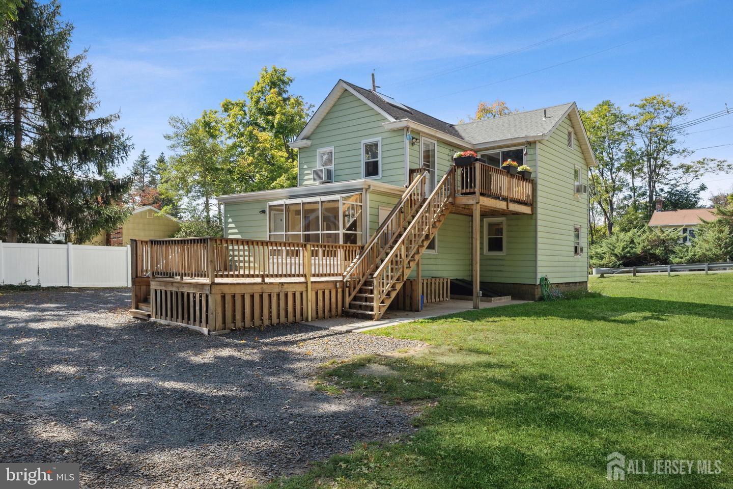 2 Maple Avenue Plainsboro NJ 08536