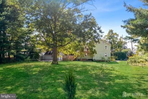 2 Maple Avenue Plainsboro NJ 08536