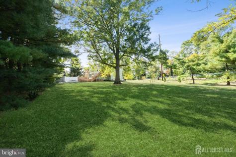 2 Maple Avenue Plainsboro NJ 08536