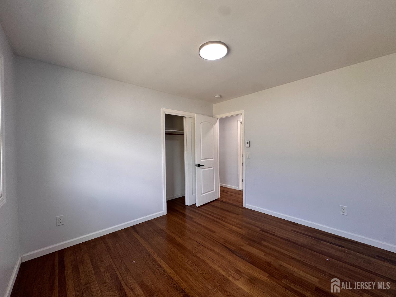 20 Noe Street Carteret NJ 07008