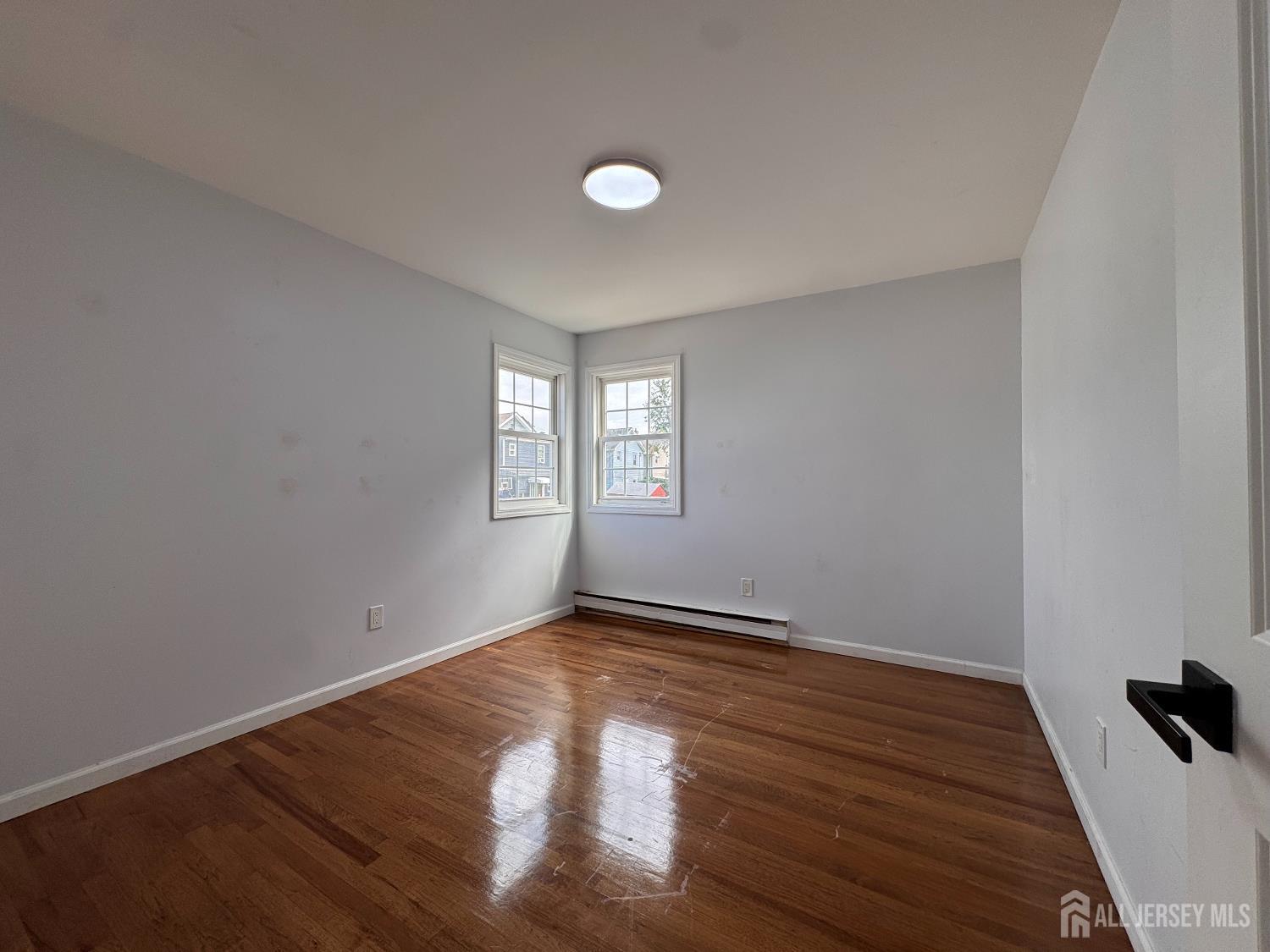 20 Noe Street Carteret NJ 07008
