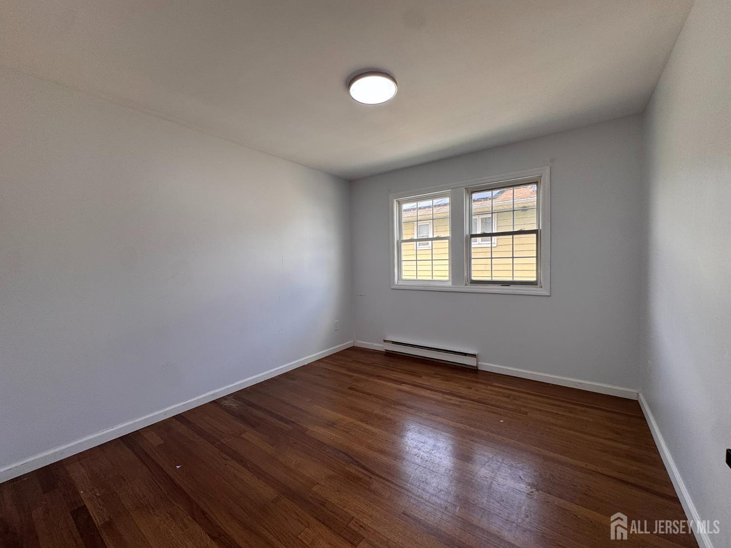 20 Noe Street Carteret NJ 07008