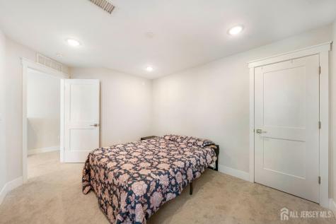707 Station Road Dunellen NJ 08812