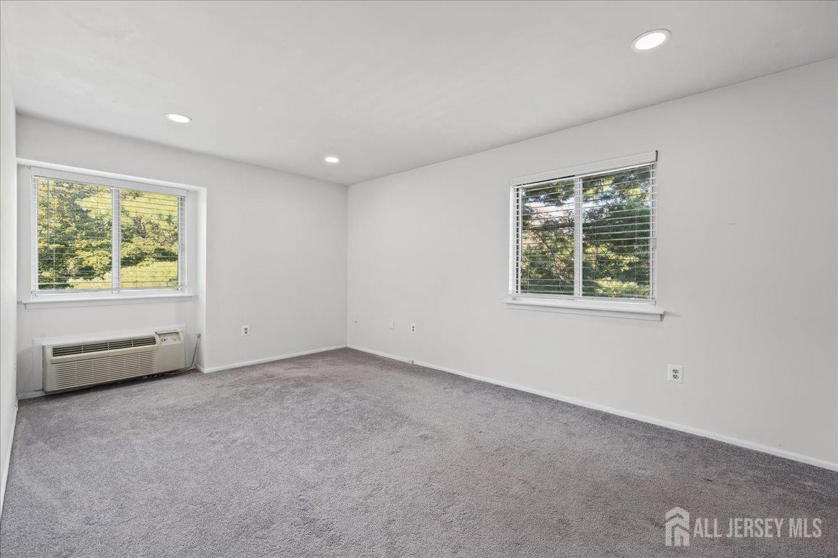 79 Eton Way Franklin NJ 08873