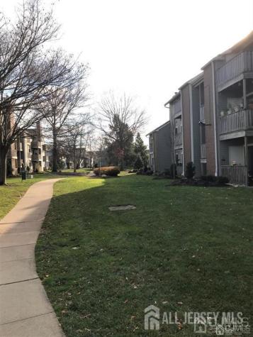 4811 Ravens Crest Drive Plainsboro NJ 08536