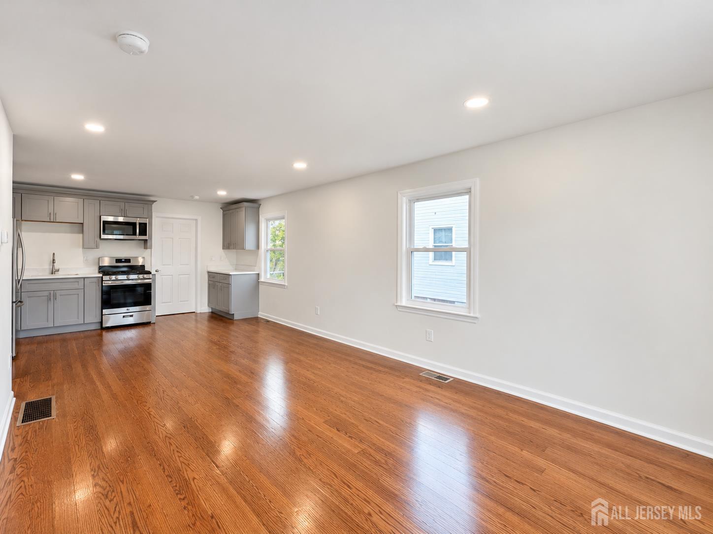 173 Jackson Avenue Edison NJ 08837