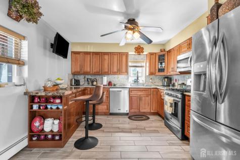 12 Jacobson Street Sayreville NJ 08872