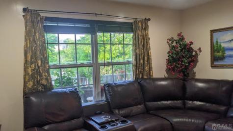 7 Newburgh Drive Edison NJ 08820