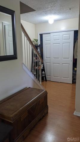 7 Newburgh Drive Edison NJ 08820