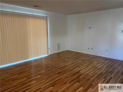 2513 Lighthouse Lane Sayreville NJ 08859
