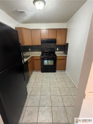 2513 Lighthouse Lane Sayreville NJ 08859