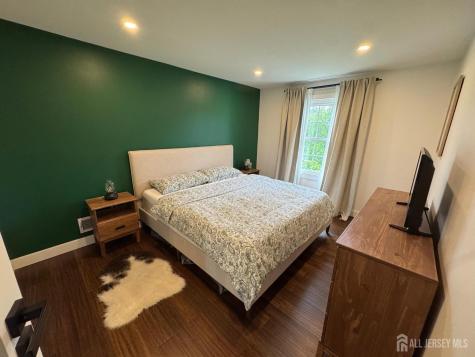 12 Clay Street North Brunswick NJ 08902