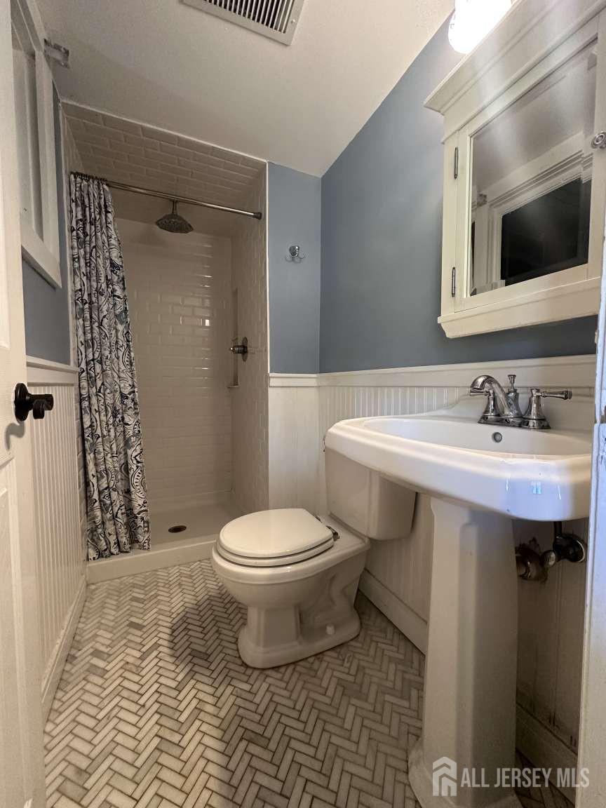 22 Maplewood Avenue Cranbury NJ 08512