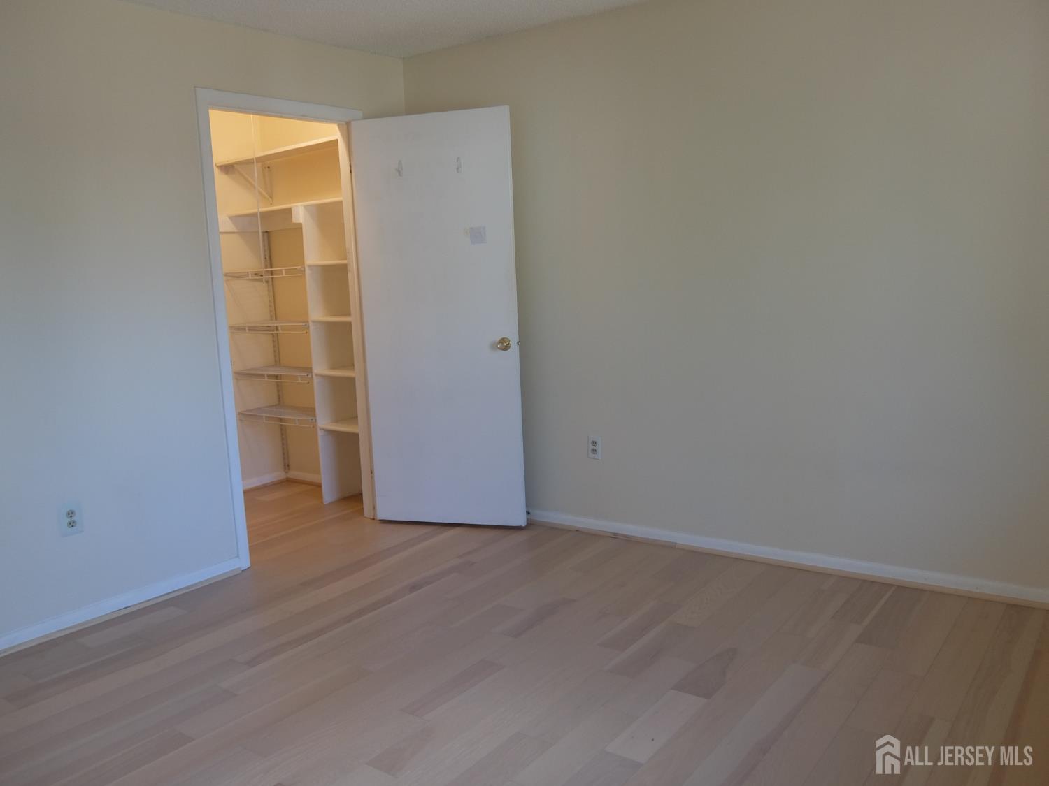 4906 Ravens Crest Drive Plainsboro NJ 08536