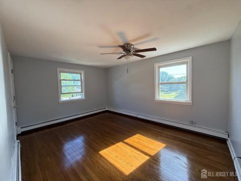 824 2nd Street Dunellen NJ 08812