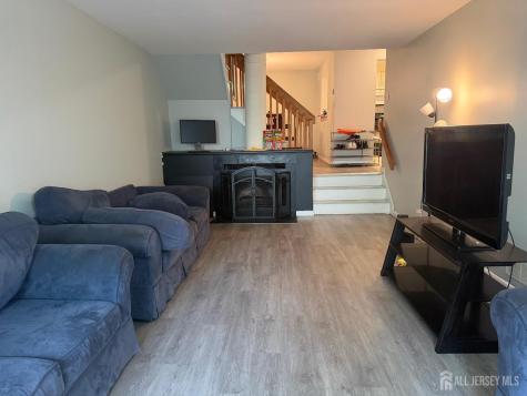 1034 Schmidt Lane North Brunswick NJ 08902
