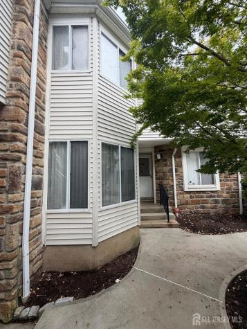 1034 Schmidt Lane North Brunswick NJ 08902