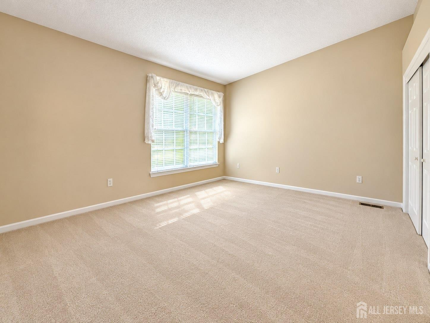 51 Briarwood Court South Brunswick NJ 08540