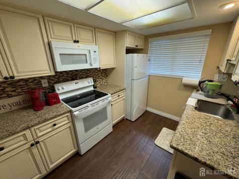 186 Newport Road Monroe NJ 08831