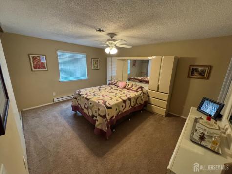 186 Newport Road Monroe NJ 08831