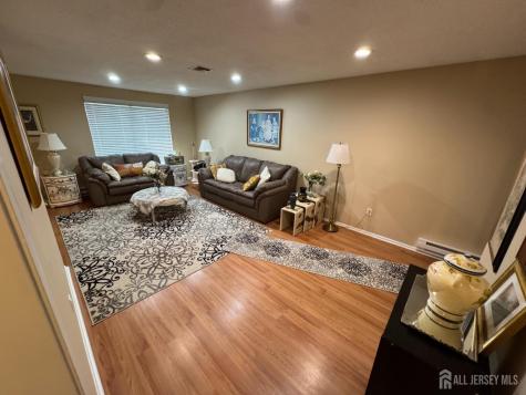 186 Newport Road Monroe NJ 08831