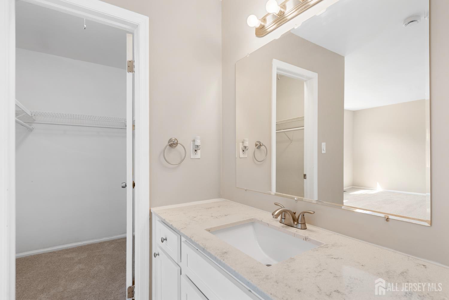 308 Pewter Court Old Bridge NJ 08857
