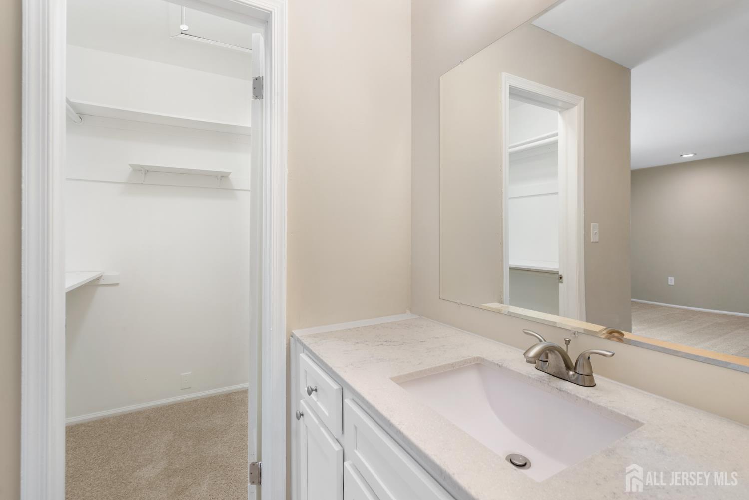 308 Pewter Court Old Bridge NJ 08857