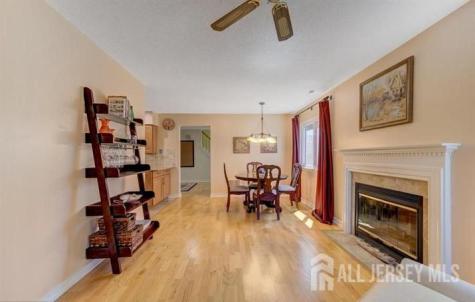 17 Ashford Drive Plainsboro NJ 08536