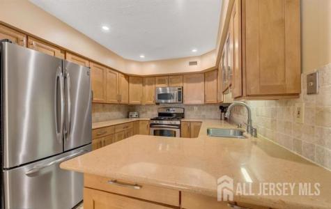 17 Ashford Drive Plainsboro NJ 08536