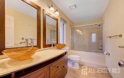 17 Ashford Drive Plainsboro NJ 08536