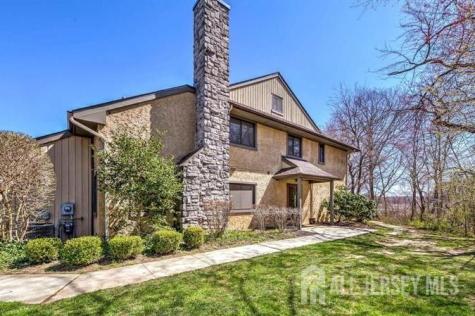 17 Ashford Drive Plainsboro NJ 08536