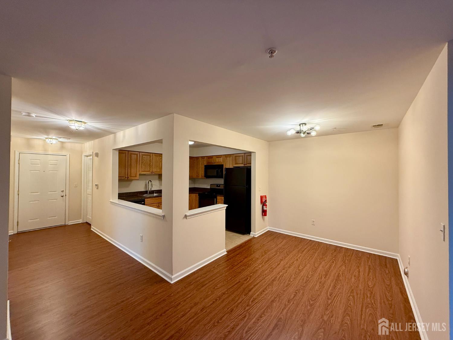 1315 Fernwood Court New Brunswick NJ 08901