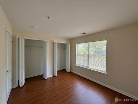 1315 Fernwood Court New Brunswick NJ 08901