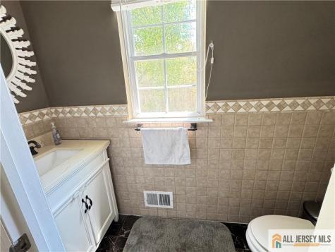 432 Jarrard Street Piscataway NJ 08854