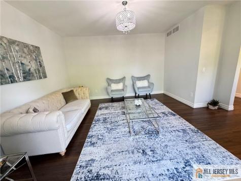 432 Jarrard Street Piscataway NJ 08854