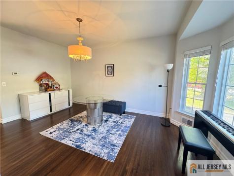 432 Jarrard Street Piscataway NJ 08854