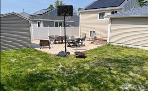42 Albert Drive Sayreville NJ 08859