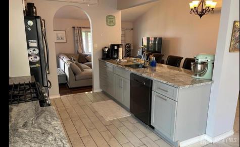 42 Albert Drive Sayreville NJ 08859
