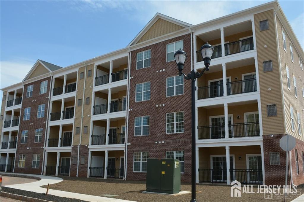 623 Doral Court Piscataway NJ 08854