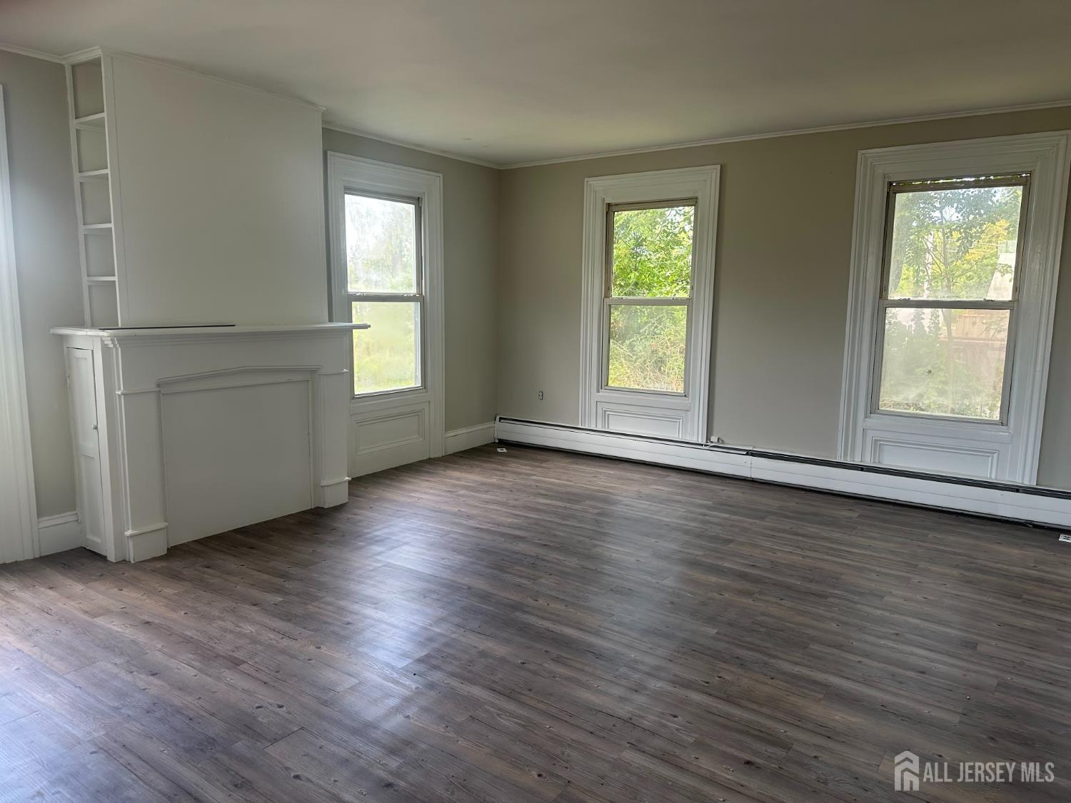 6 Public Road Monroe NJ 08831