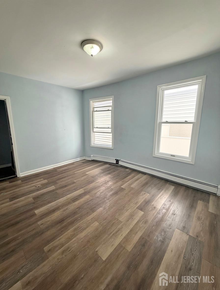 1060 Bond Street Elizabeth NJ 07201