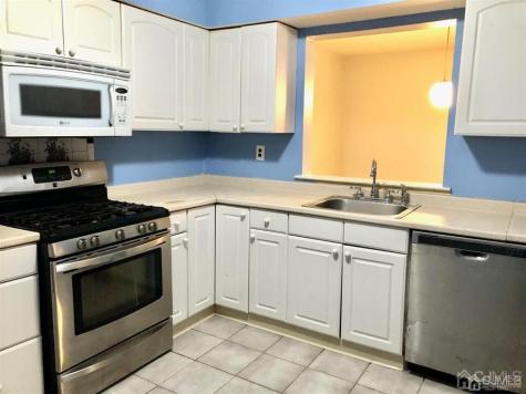 1134 Schmidt Lane North Brunswick NJ 08902