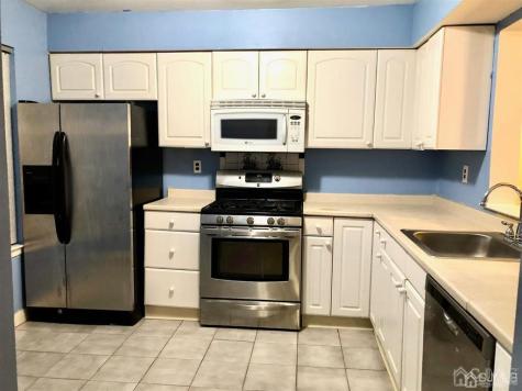 1134 Schmidt Lane North Brunswick NJ 08902