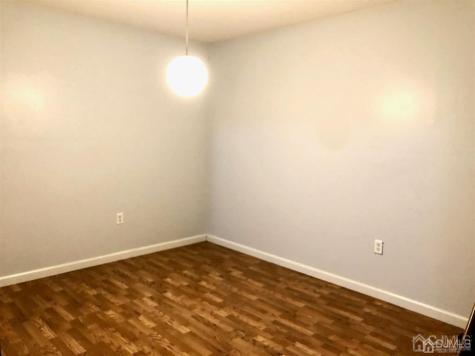1134 Schmidt Lane North Brunswick NJ 08902