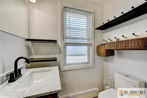 37 East Somerset Street Raritan NJ 08869