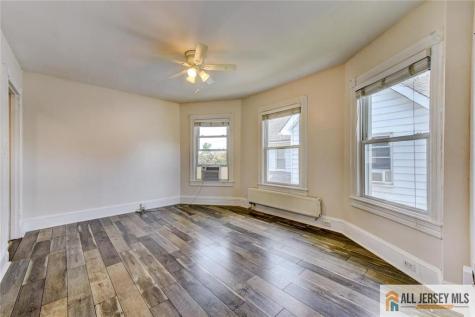37 East Somerset Street Raritan NJ 08869