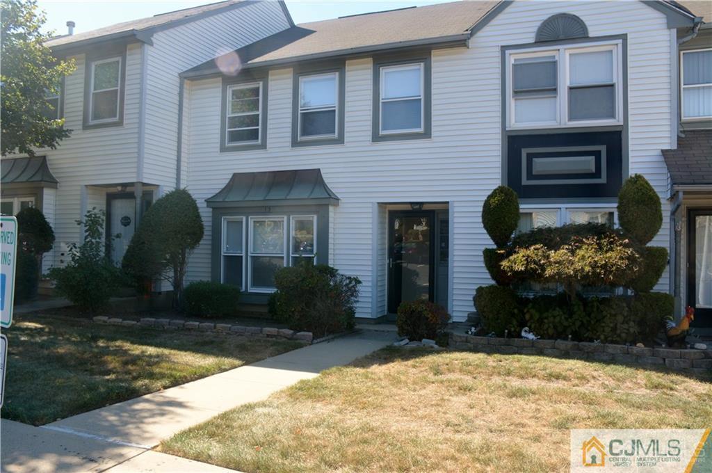 13 Heritage Square Sayreville NJ 08872