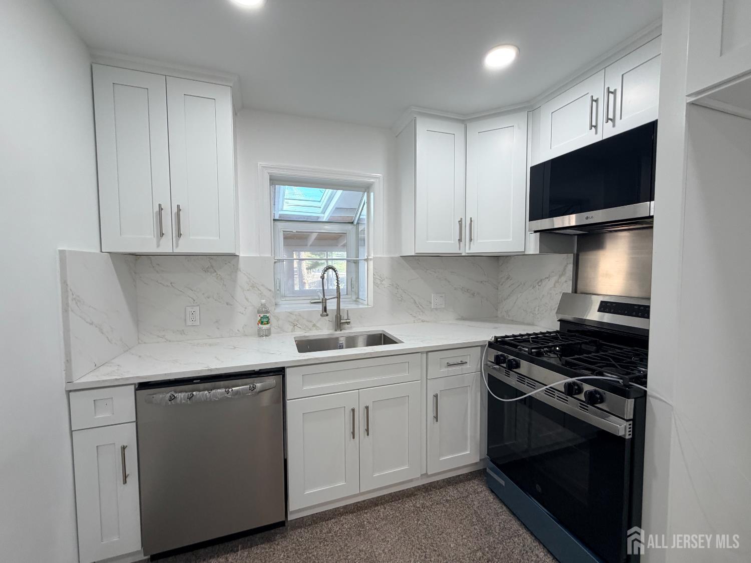 2460 Woodbridge Avenue Edison NJ 08817